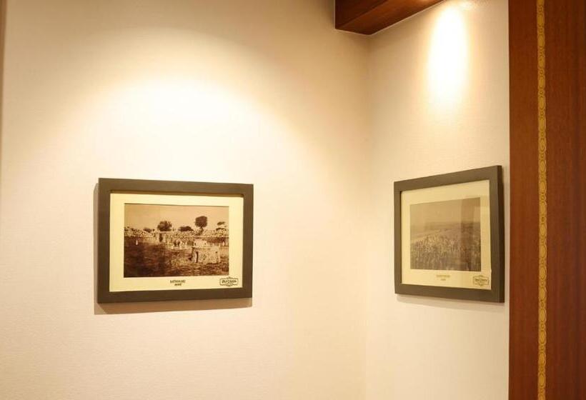 호텔 Old Urban Guest House