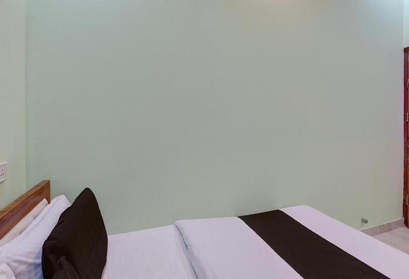 בית מלון כפרי Oyo Kings Farm