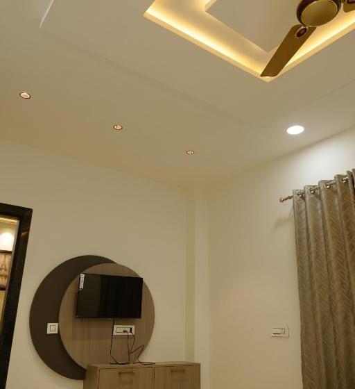 فندق Panache The Escape   Home Stay