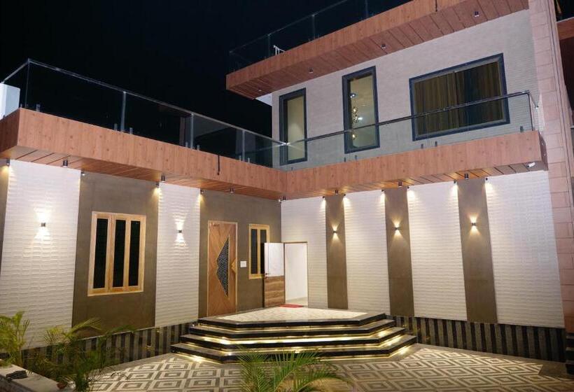 בית מלון כפרי Panache The Escape   Home Stay