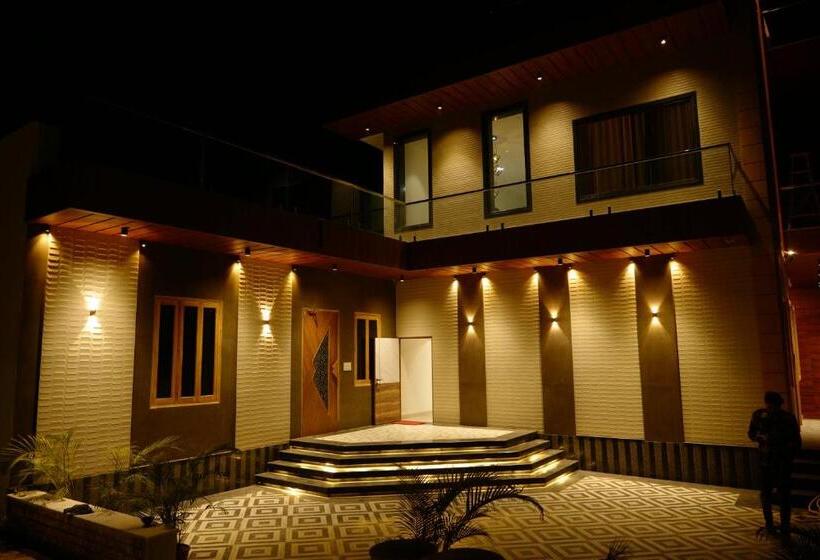 فندق Panache The Escape   Home Stay