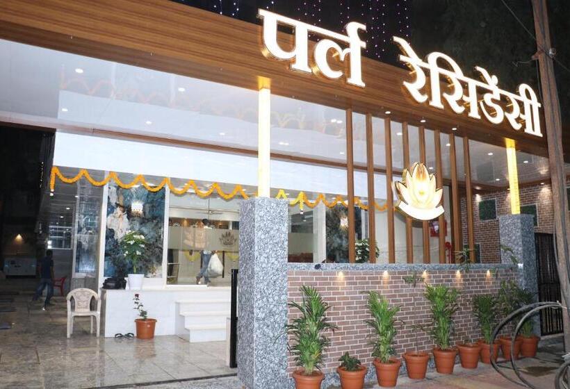 בית מלון כפרי Pearl Residency