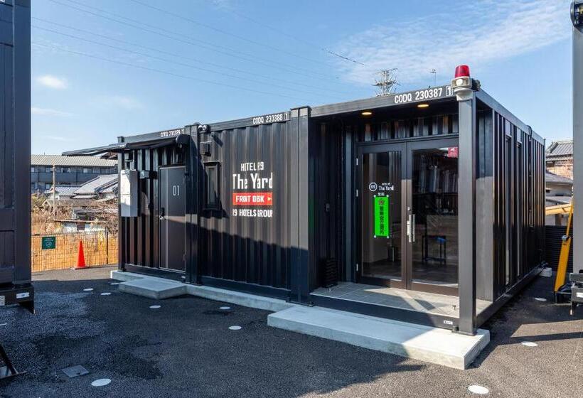 Hotel R9 The Yard Arao