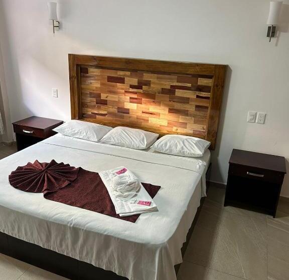 בית מלון כפרי Real Caribe Inn