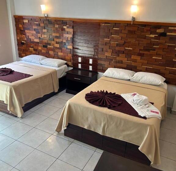 בית מלון כפרי Real Caribe Inn