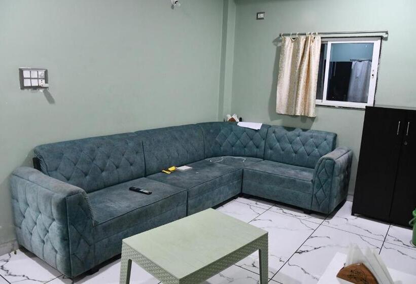 בית מלון כפרי Royal Galaxy