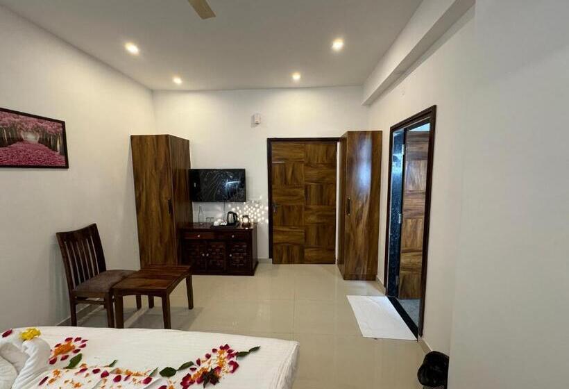 فندق Shikaar Inn