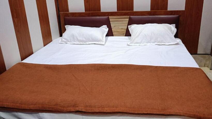 ホテル Shree Ayodhya Darshan Palace