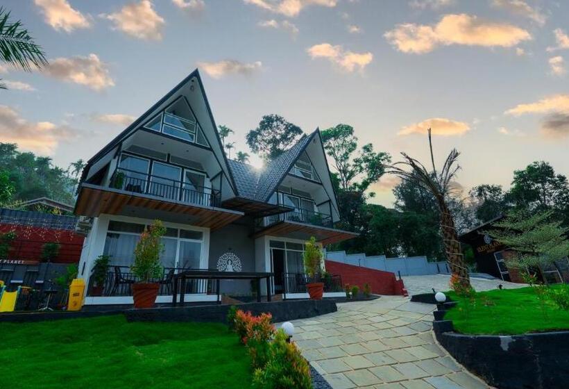 فندق Silent Planet Resort