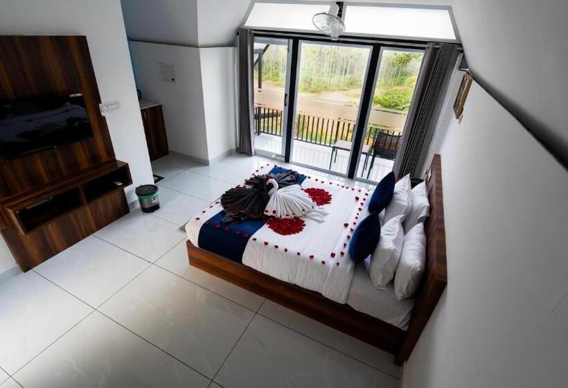 فندق Silent Planet Resort