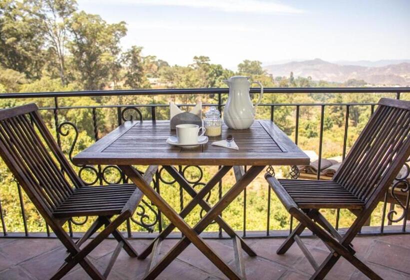 فندق Solache Inn