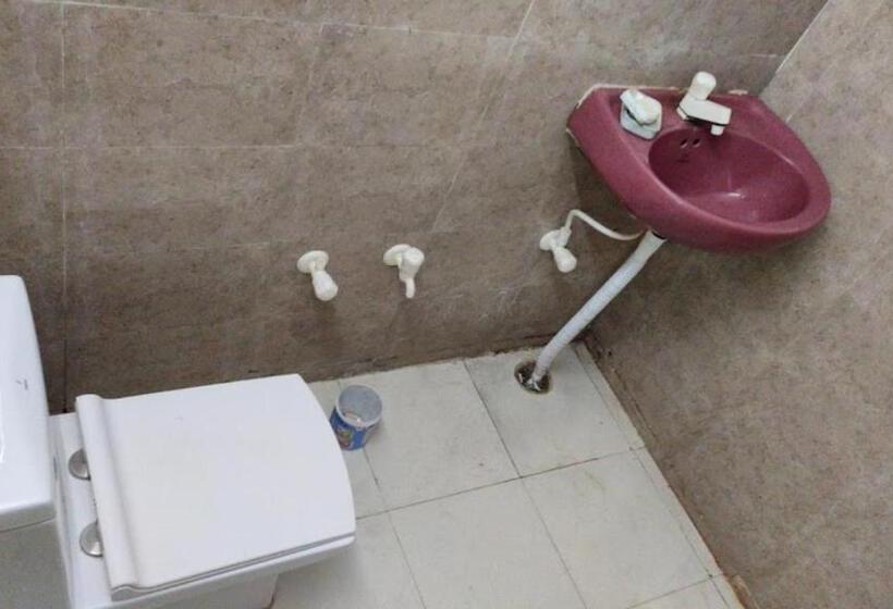 Отель Sonu Bhawan Banquets Prayagraj