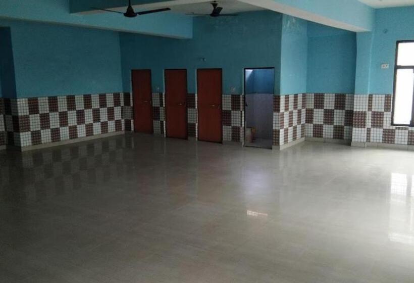 Отель Sonu Bhawan Banquets Prayagraj