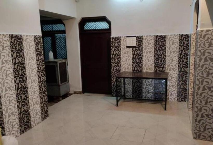 Отель Sonu Bhawan Banquets Prayagraj