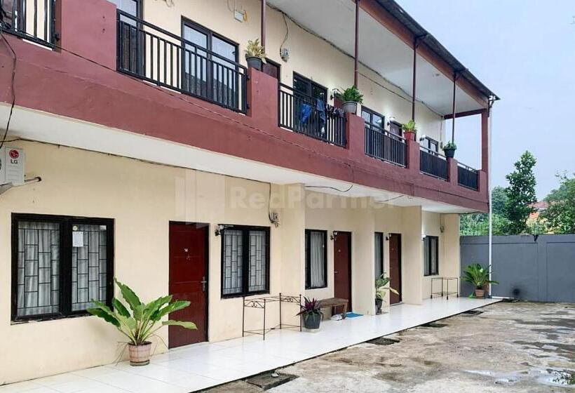 فندق Srb Near Mall Ciputra Cibubur Mitra Reddoorz