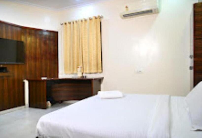 ホテル Suncity Prayagraj