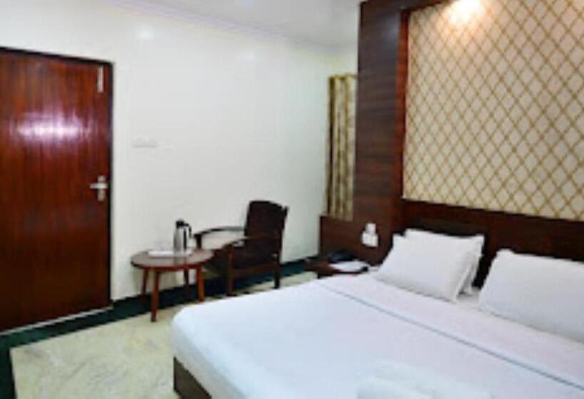 ホテル Suncity Prayagraj