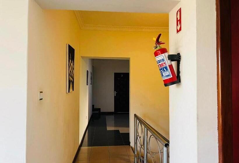 בית מלון כפרי Tr Guest House