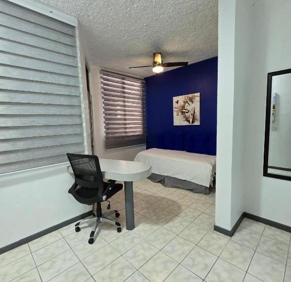 ホテル Tropical Paradise