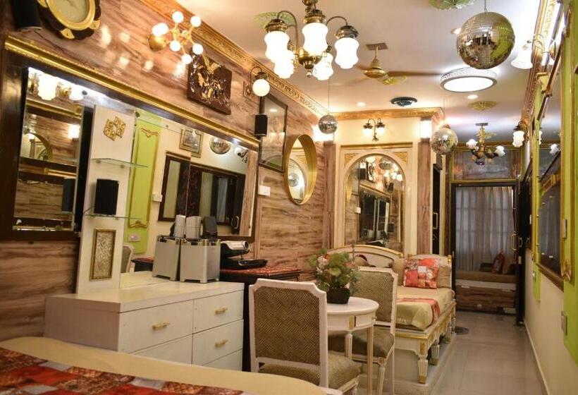 فندق Ya Inn & Suites