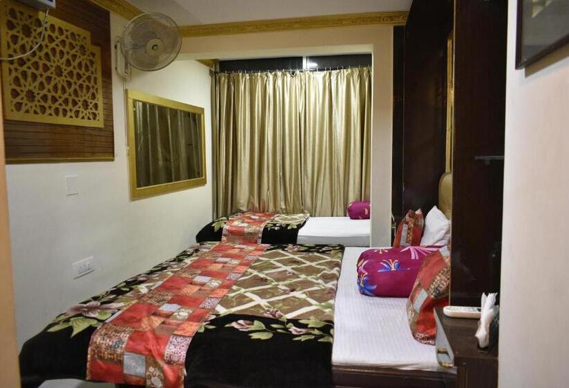 فندق Ya Inn & Suites