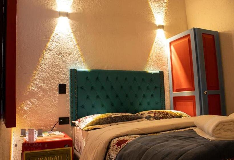 La Casa En El Pueblo  Hotel Experience