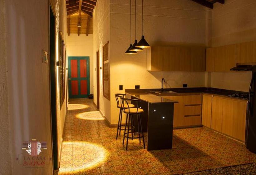 La Casa En El Pueblo  Hotel Experience