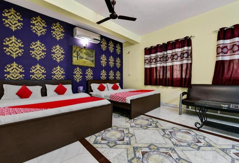 Oyo Hotel Shanti Villa