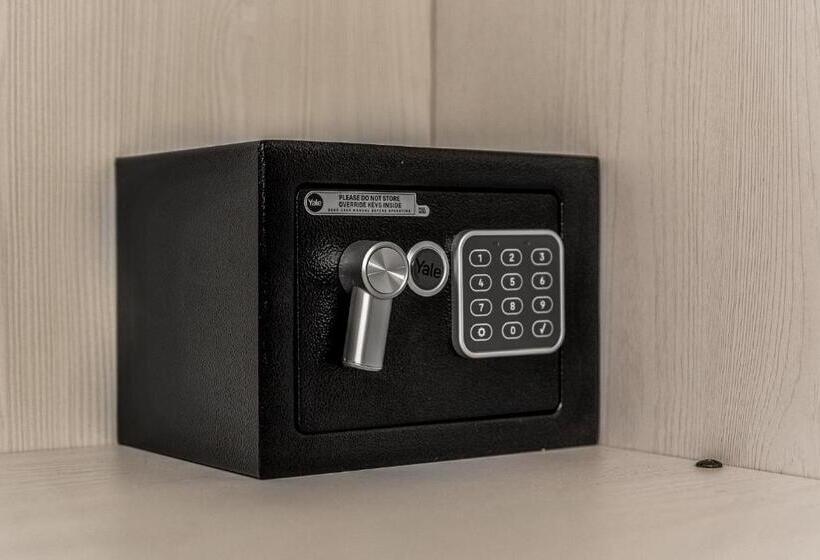 پانسیون 5terre Dei Poeti Plus