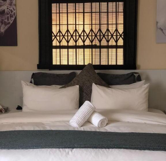 פנסיון Bedfordview Accommodation