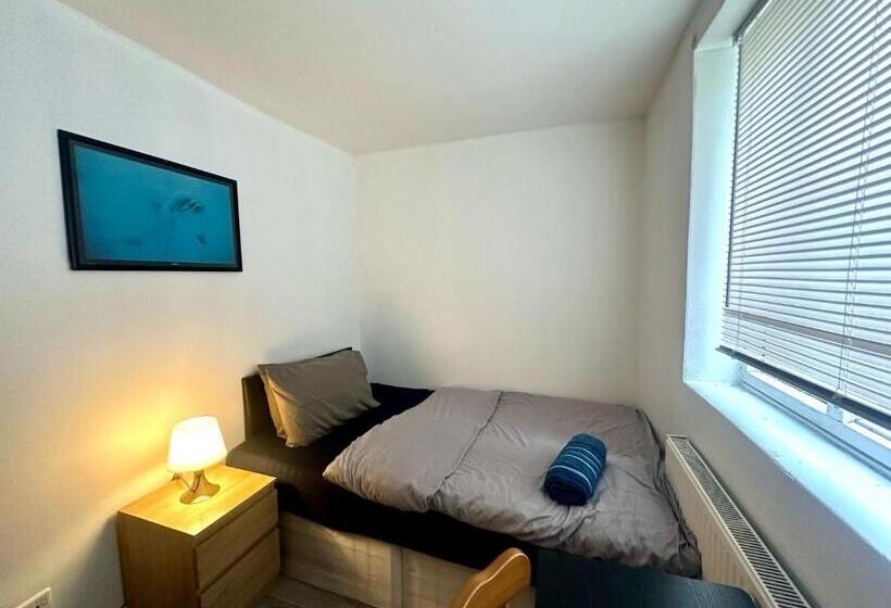 펜션 Bishops House R3