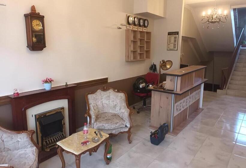 膳宿费 City House