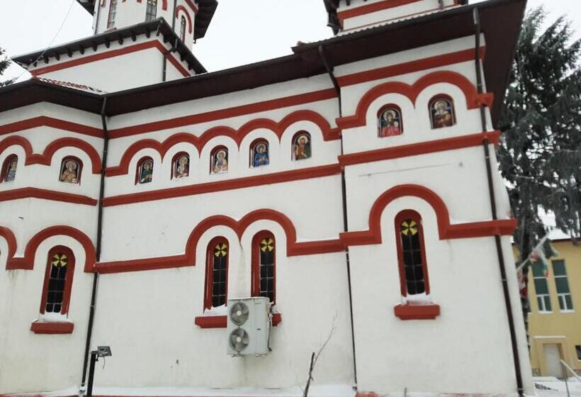 膳宿费 City House