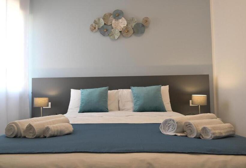 ペンション Da  Nfacci Affittacamere