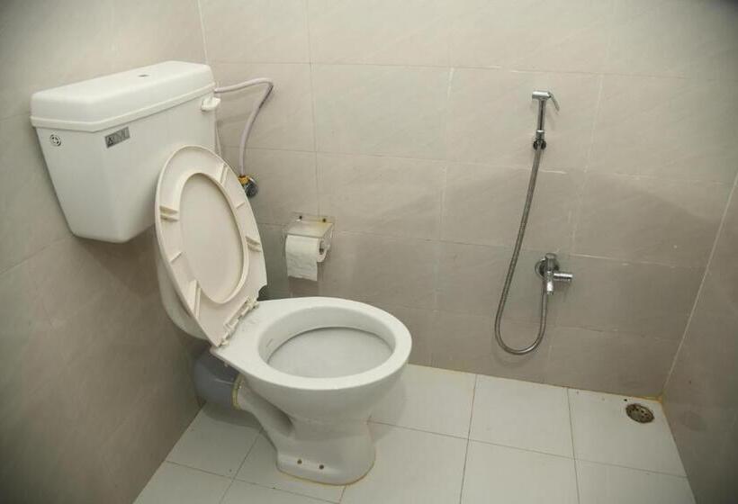 פנסיון Kaameng Guest House