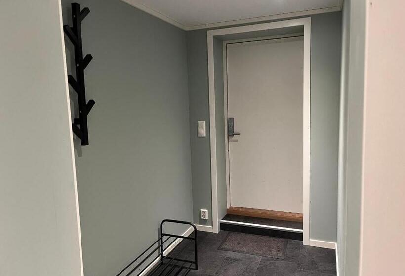 پانسیون Cozy Basement Apartment In Orkanger