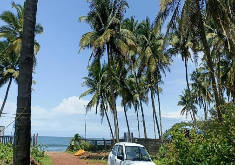 פנסיון Leon Home Stay