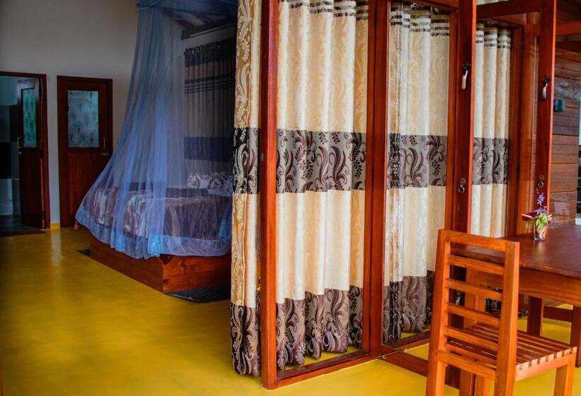 פנסיון Nine Arch Wood Cabin