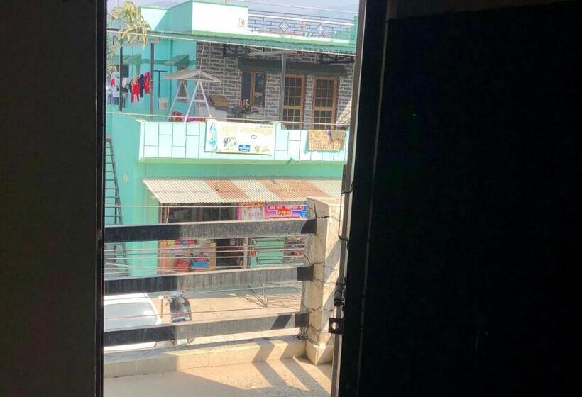 펜션 Robin Guest House