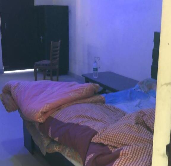 펜션 Robin Guest House