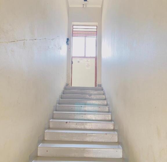 بنسيون Sunrise Guest Inn