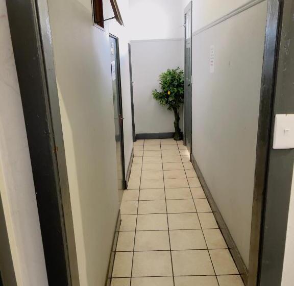 بنسيون Sunrise Guest Inn