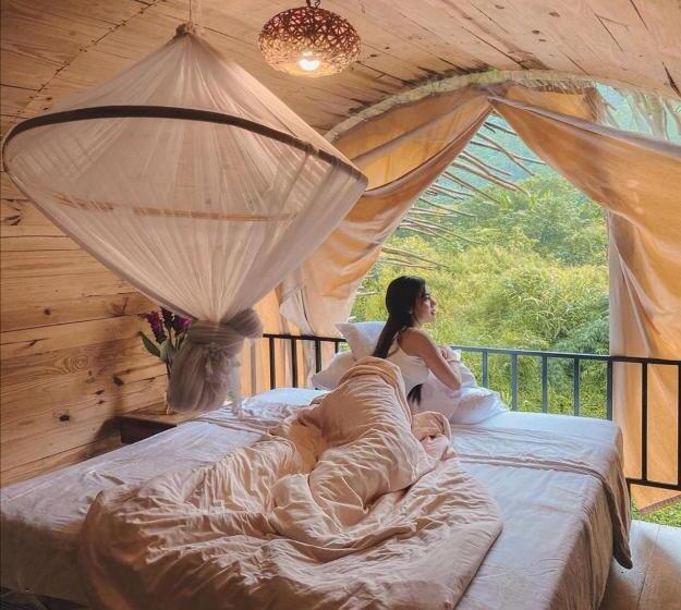 Пансион The River Whisper