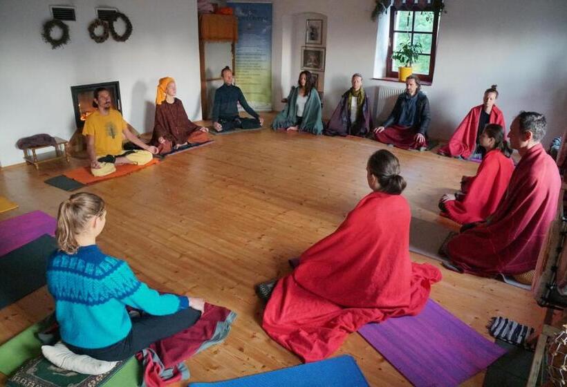 بنسيون Yogashrama Traditional