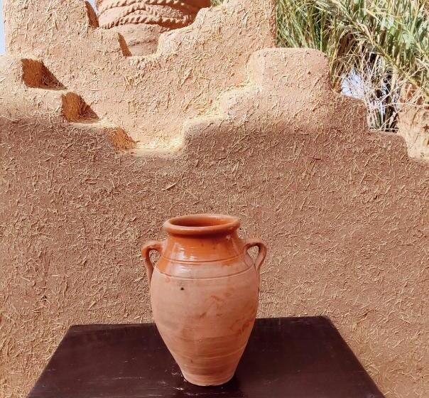 بنسيون Zagora Oasis Lodge