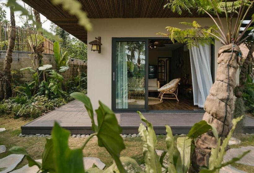 استراحتگاه Hillstay Villa Homestay