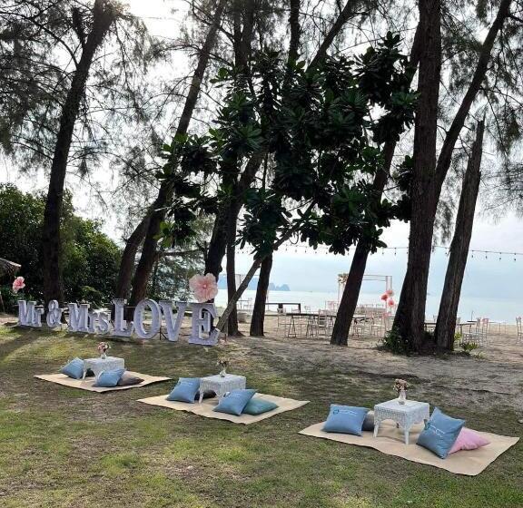 אתר נופש Long Beach Club Krabi