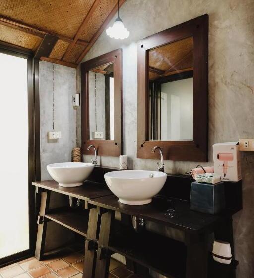 אתר נופש Long Beach Club Krabi