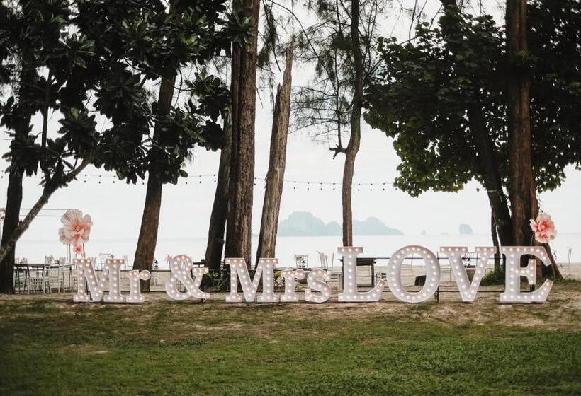 אתר נופש Long Beach Club Krabi