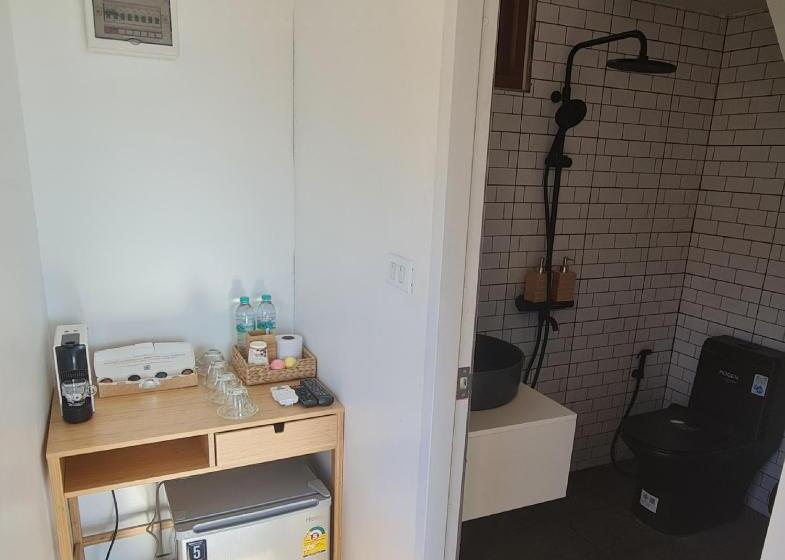 Lomakeskus Sirine​ Onsen​ รีสอร์ทออนเซนวิวทะเลหมอก